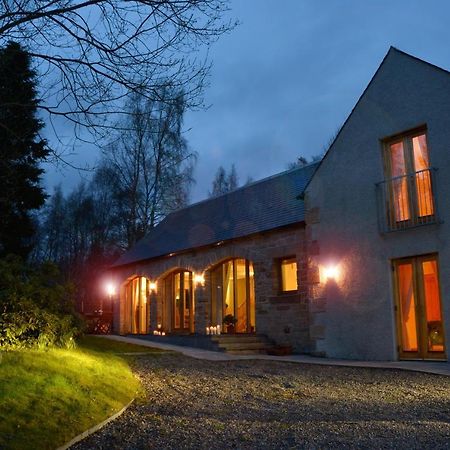 Tigh Na Bruaich Bed & Breakfast Kingussie Bagian luar foto